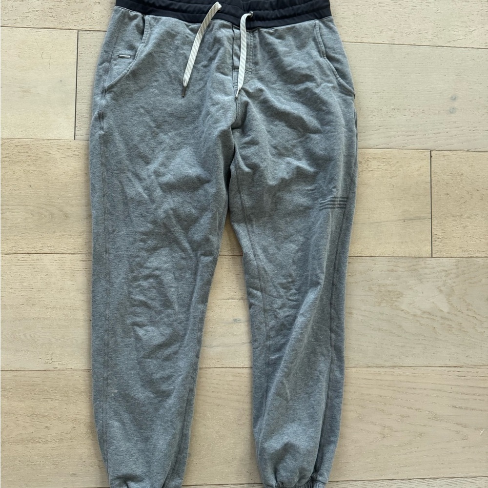 Authentic RARE  Gucci shoes, black suede flower detail 39 - Picture 10 of 16